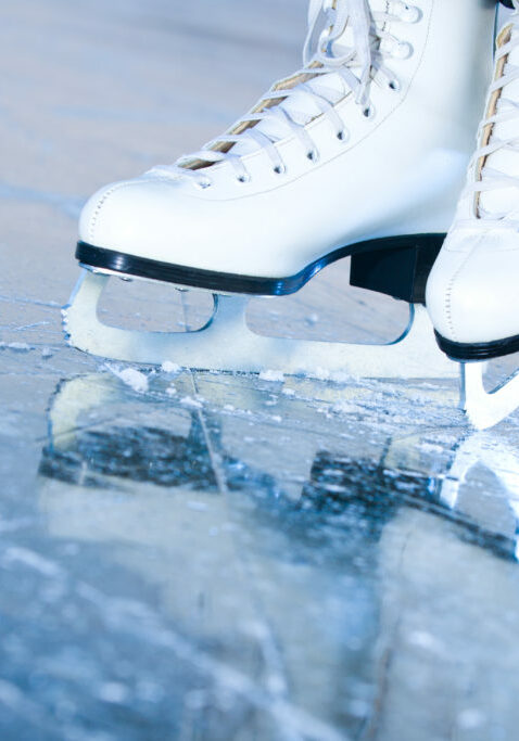 Tilted blue version, ice skates with reflection